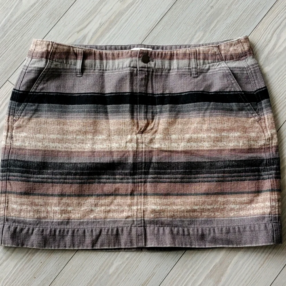 Women's vintage Old Navy striped mini skirt size 10